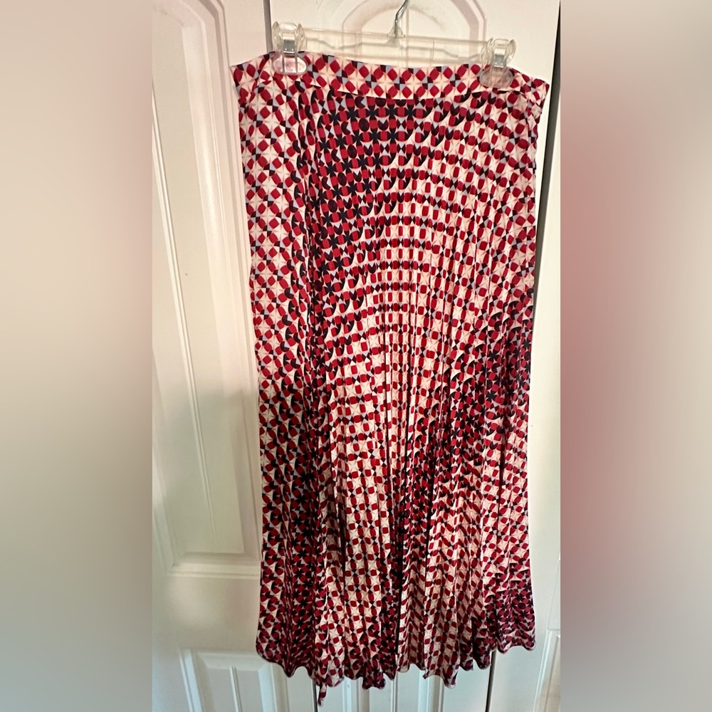 Anthropologie maxi skirt by Maeve, like new Size Large